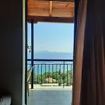 Apartament Emilios View *