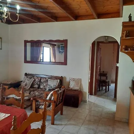 Emilios See View Apartment Апартаменты Барбати