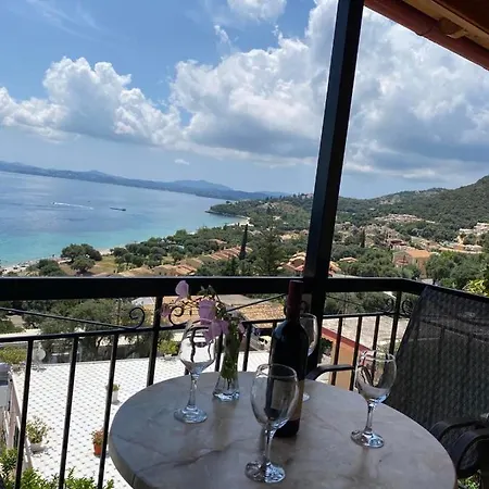 Emilios See View Apartment