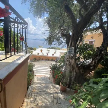 Emilios See View Apartment Апартаменты Барбати
