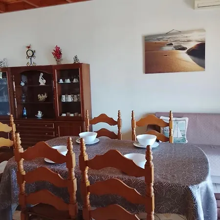 Апартаменты Emilios See View Apartment
