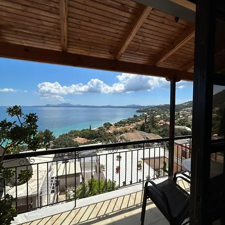 Emilios See View Apartment Апартаменты Барбати