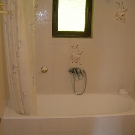 Emilios See View Apartment Barbati