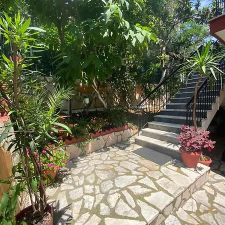 Apartman Emilios View *