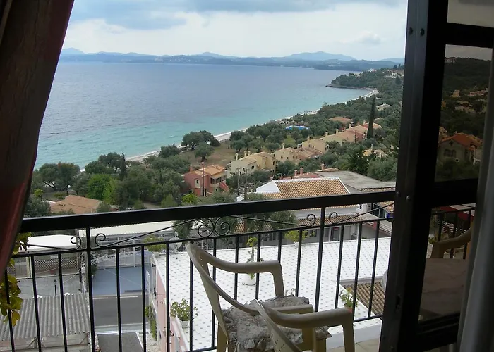 Emilios View Daire Barbati