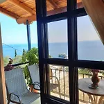 Апартаменты Emilios See View Apartment *